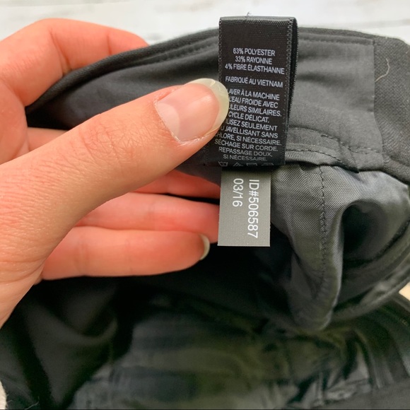 NWT Express Black Mid Rise Slacks Dress Pants Sz 0 - Picture 8 of 8